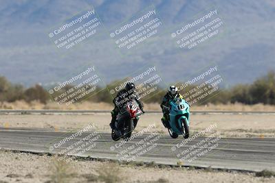 media/Dec-07-2025-CVMA (Sun) [[3e7d2de5dc]]/Race 4-Supersport Middleweight/